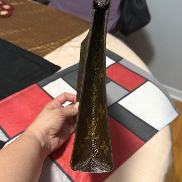 Authentic Vintage Louis Vuitton Monogram Canvas Pouch in Brown and Gold Print - Picture 4 of 11